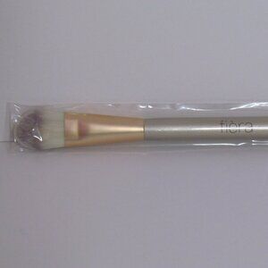 fiera Concealer Brush - NEW